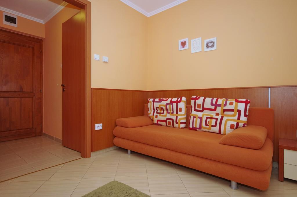 Vararok Apartman Gyula Exterior foto
