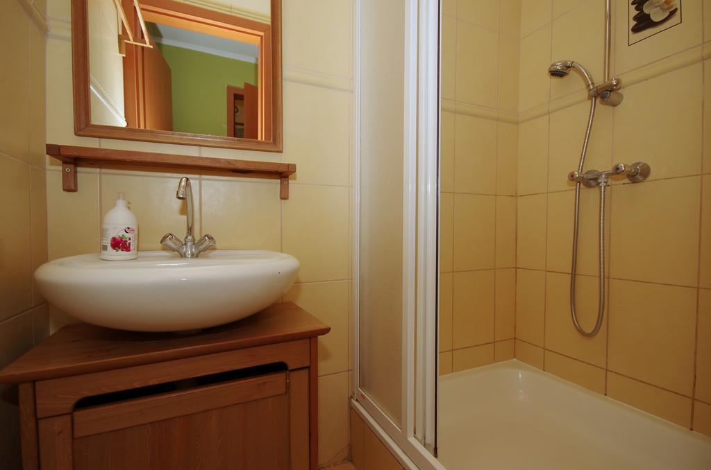 Vararok Apartman Gyula Exterior foto